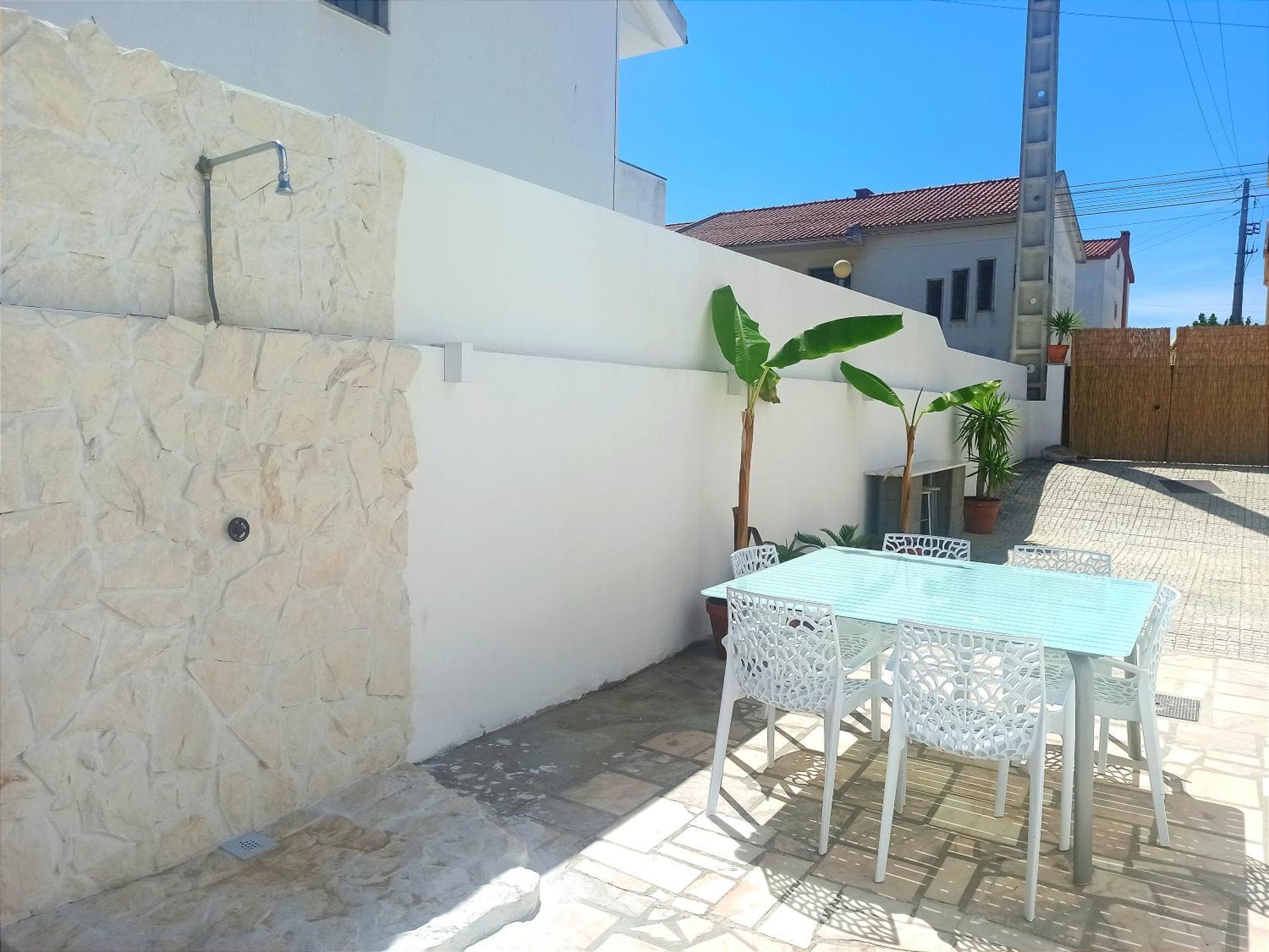 Bed and Breakfast SUPERTUBOS HOUSE Peniche Atouguia Da Baleia Exterior foto